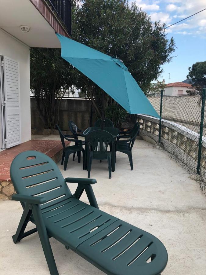 Planta Baixa Amb Jardi I Vistes Al Mar Apartment Llanca Bagian luar foto